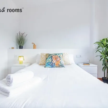 Enorme Casa Con 5 Banos Y Terraza Santiago de Compostela