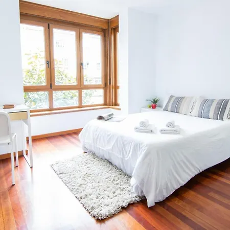 Ferienhaus Enorme Casa Con 5 Banos Y Terraza Santiago de Compostela