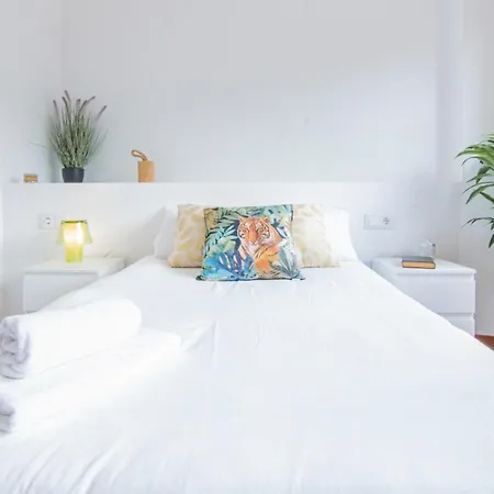 Ferienhaus Enorme Casa Con 5 Banos Y Terraza Santiago de Compostela